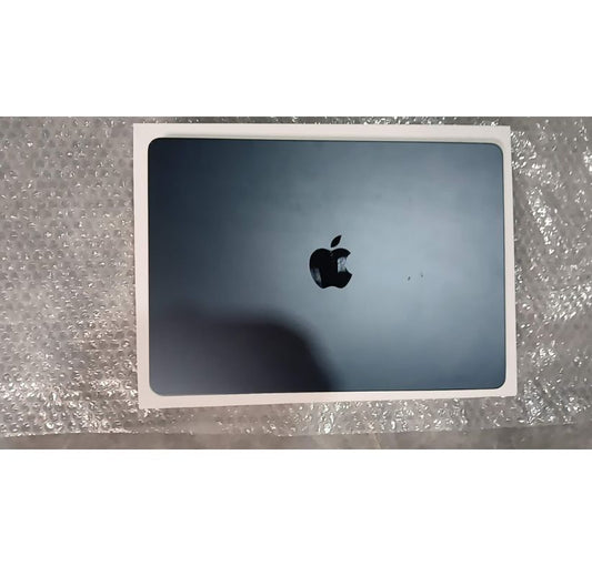 Apple MacBook Air 13.6-inch M2 8GB 256GB - Used