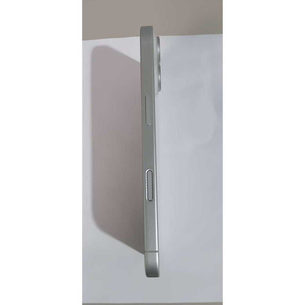 Apple iPhone 17 White 5G - 256GB - Used